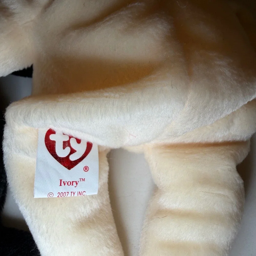 Ty Beanie Babies Ebony‎ & Ivory Hamleys Exclusive Bears 2007 Set Black Cream 8